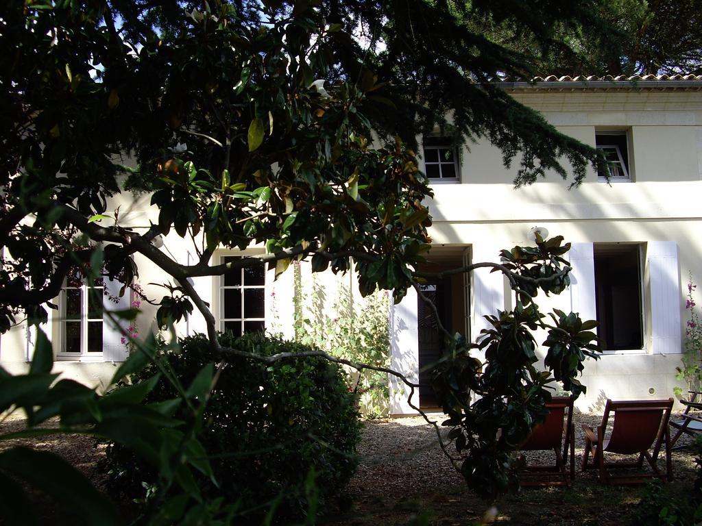 La Maison De Pradier Pugnac Exterior foto